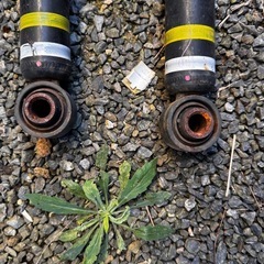 プリウス50純正サスペンションの画像