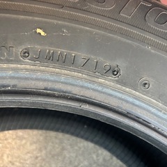 ブリヂストン195/65R15スタッドレスタイヤ１本の画像