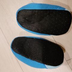 コッシー　ルームシューズ14-15センチの画像