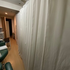 【引渡予定者決定済
】つっぱりカーテン/間仕切りの画像