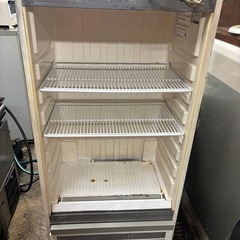 業務用冷蔵庫の画像