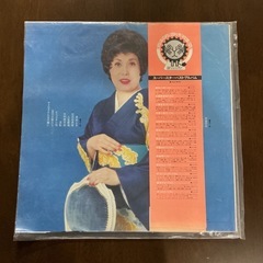 レコード🎶ベストアルバム🎼二葉百合子🎤岸壁の母/ひめゆりの塔/東京見物/人生劇場/むらさき小唄動作未確認❗️カラフルの画像