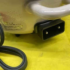 【中古】¥1800 東芝電気鍋　調理器具　動作確認済 【IJ189】の画像