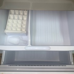 ③ 両開き！SHARP 350L ノンフロン冷凍冷蔵庫 2017年製 SJ-GE35Cの画像