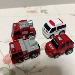 << 13 >>ミニカーいろいろの画像