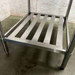 ステンレス製 作業台 バックガード付 W600×D750×H800 厨房 厨房機器 店舗 店舗用品 コンロ台 キッチン用品 中段あり Y2352YGの画像