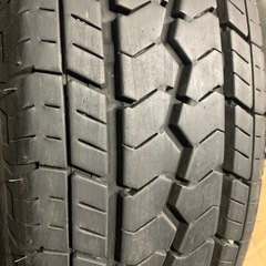 　 TOYO １８５R１４LT 8PR  V-０２e   2022年製　2本の画像