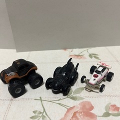 << 14 >>ミニカー7台の画像