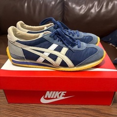 オニツカタイガーの画像