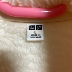 ユニクロ モコモコジャンパー〘ホームクリーニング済み〙の画像