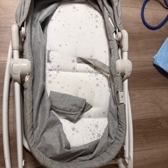 YATOMI ベビーベッド　バウンサー　お昼寝チェアの画像