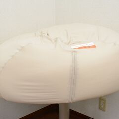 ✨Yogibo✨ヨギボー✨Pod/ポッド✨ビーズソファ✨ビーズクッション✨※カバー破れ✨の画像