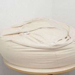 ✨Yogibo✨ヨギボー✨Pod/ポッド✨ビーズソファ✨ビーズクッション✨※カバー破れ✨の画像