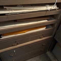 着物用桐たんすの画像