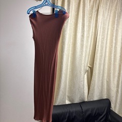 ZARA ワンピースの画像