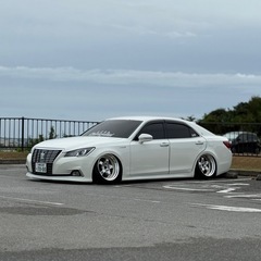 210系クラウン　ロイヤルの画像