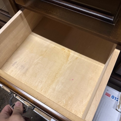 カリモク　ガラスショーケース？　
中古品