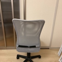 デスクチェアの画像