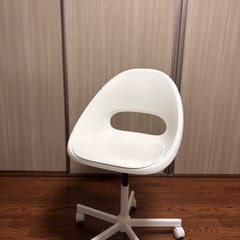 IKEA 机 椅子の画像