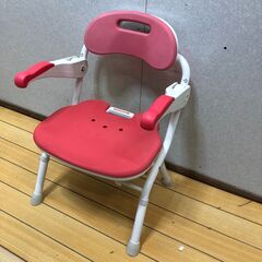 アロン化成 安寿 折りたたみシャワーベンチ FSフィット レッド 椅子 イス 介護用品 補助用具 入浴器具 入浴補助 介助道具【糸島市内 送料無料】　88297-3-④-008の画像