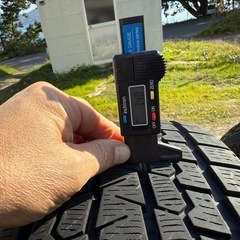 ヨコハマスタッドレスGO75 225/60-17の画像