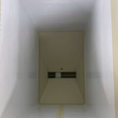 電子冷却式低温米びつクーラー KRC-30A 100V ヘルツフリー 動作確認済 米びつ 電子米びつ 2012年製 米びつクーラ Y2355YGの画像