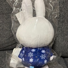 新品未開封！　ミッフィーくじＢ賞　 ぬいぐるみ( おまけ付き）の画像
