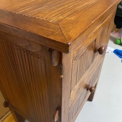 アンティーク家具　チェストの画像