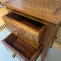 アンティーク家具　チェストの画像