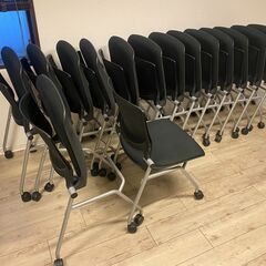 【今月限定】イス・つくえ・棚・扇風機・その他事務用品などの画像