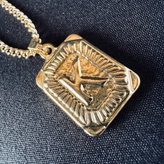 N43*《ステンレス/トップのみ》*イニシャルKネックレスの画像