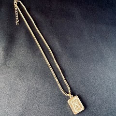 N43*《ステンレス/トップのみ》*イニシャルKネックレスの画像
