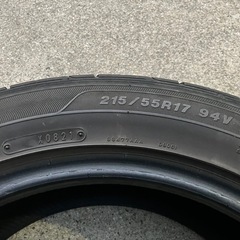 215/55R17ラジアルタイヤ4本　カムリ、クラウン、ヴェゼル、オデッセイ等
の画像