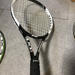 テニスラケット4本まとめてお譲りしますの画像