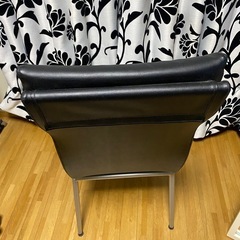 レザー椅子2セットの画像