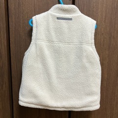 ベスト　ジャンパー　100cm の画像