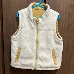 ベスト　ジャンパー　100cm の画像