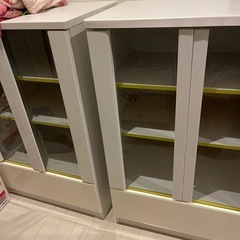 【２個セット】ガラス扉の収納ボックスの画像