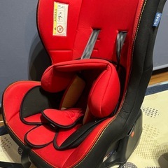 Neb:o（Nebio ネビオ）チャイルドシート　赤色の画像