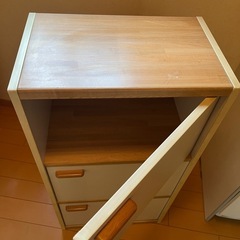 【11/15.16引取り限定】カラーボックス扉付の画像