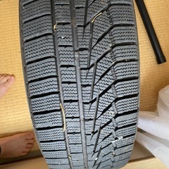 中古タイヤの画像