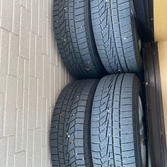 中古タイヤの画像