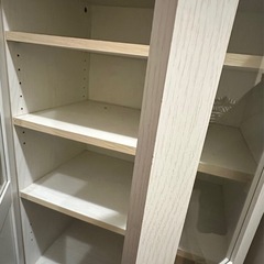 棚、食器棚、お好きな高さに変更できますタバコ✖︎ペット✖︎の画像