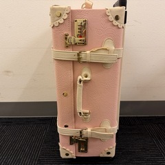 未使用　リズリサ　LIZ LISA キャリーバッグ　スーツケース　かわいい　pkんkピンク の画像
