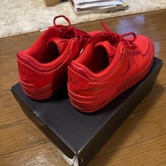 再投稿！❗️NIKEエアフォース1の画像