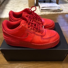 再投稿！❗️NIKEエアフォース1の画像