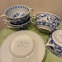 🌹スープカップ＆ソーサー4客セットの画像