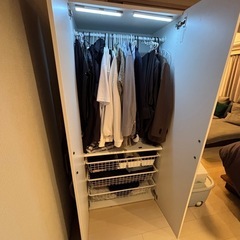 IKEA ワードローブの画像