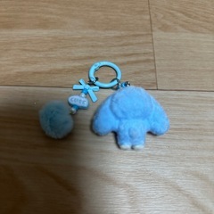 BABYTHREEうさぎキャラクターキーホルダースカイブルーの画像