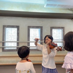 ☀️日曜8時🎻100分間のこどもグループレッスン🌈の画像